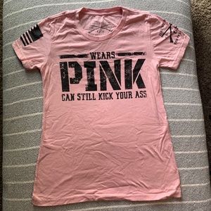 NWOT Wears Pink Grunt Style Tee